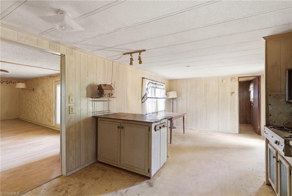 2974 Cid Road Property Photo 8