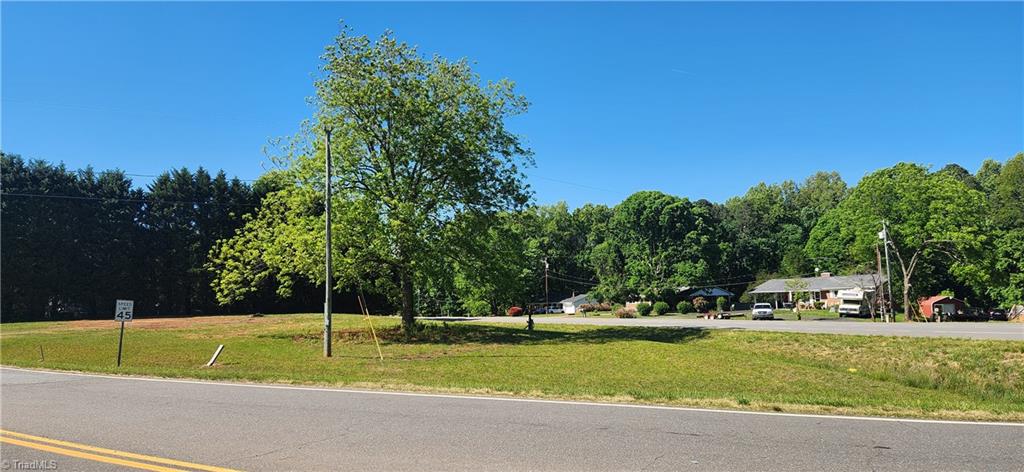 2493 Old Highway 21 Property Photo 3