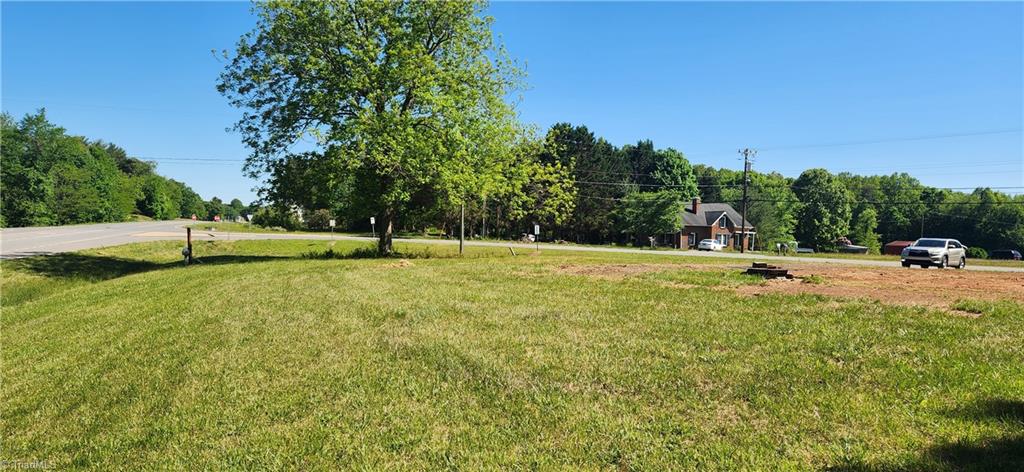 2493 Old Highway 21 Property Photo 5