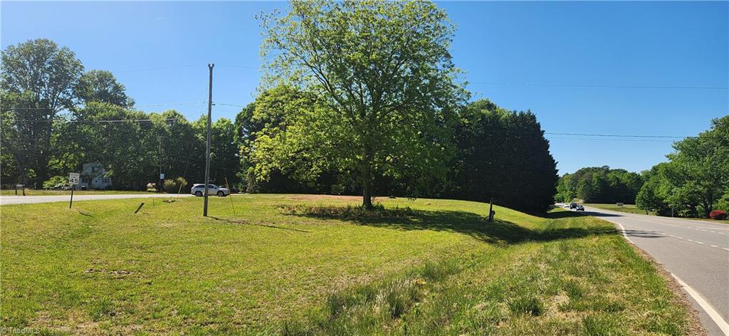 2493 Old Highway 21 Property Photo 6