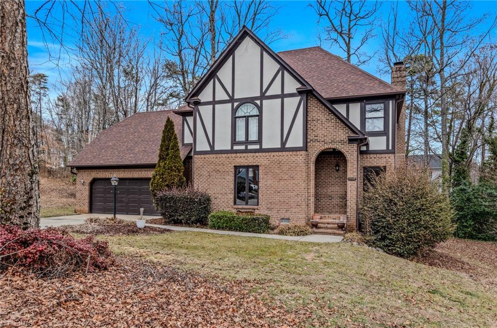 1708 Ambleside Court Property Photo 4