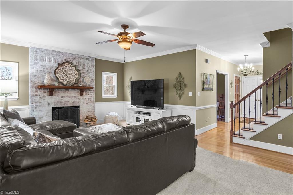 1708 Ambleside Court Property Photo 13