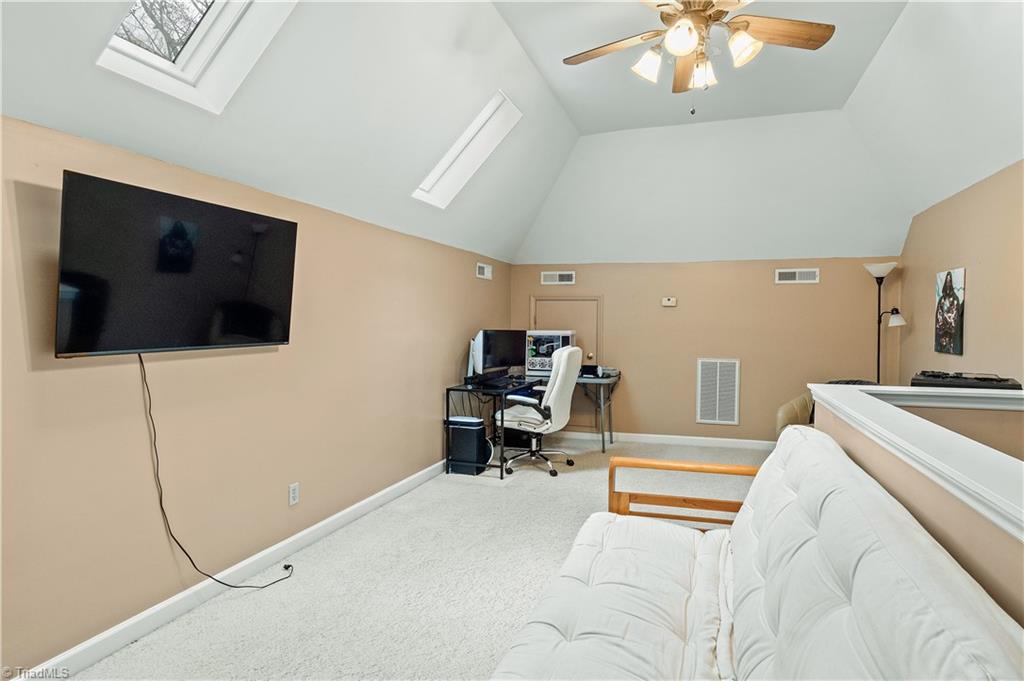 1708 Ambleside Court Property Photo 33