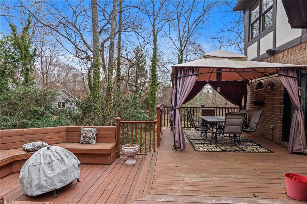 1708 Ambleside Court Property Photo 37