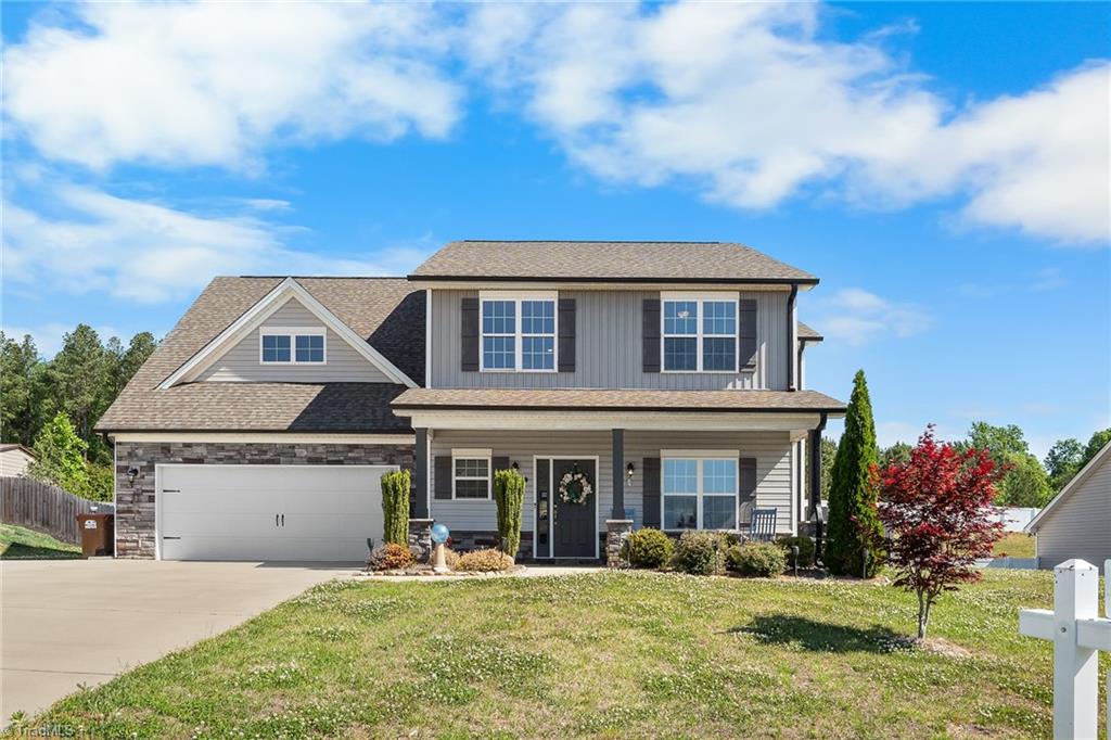204 Montreat Drive Property Photo 1