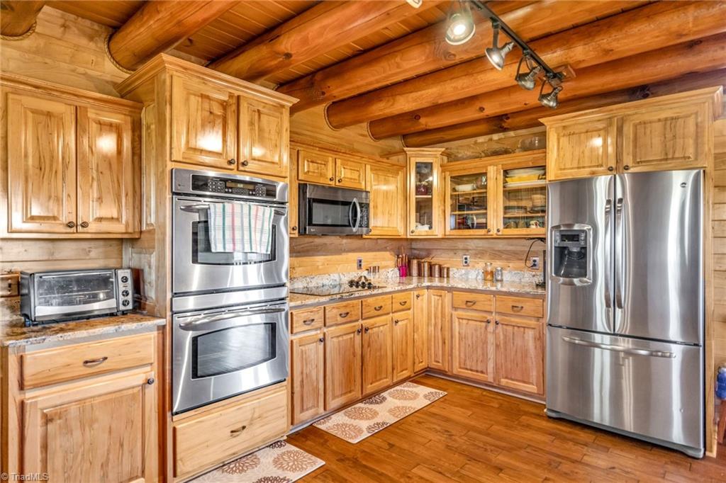 5939 Big Laurel Road Property Photo 18