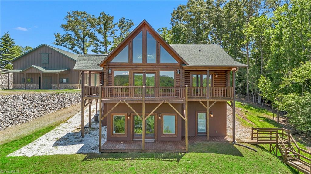 318 Heron Point Drive