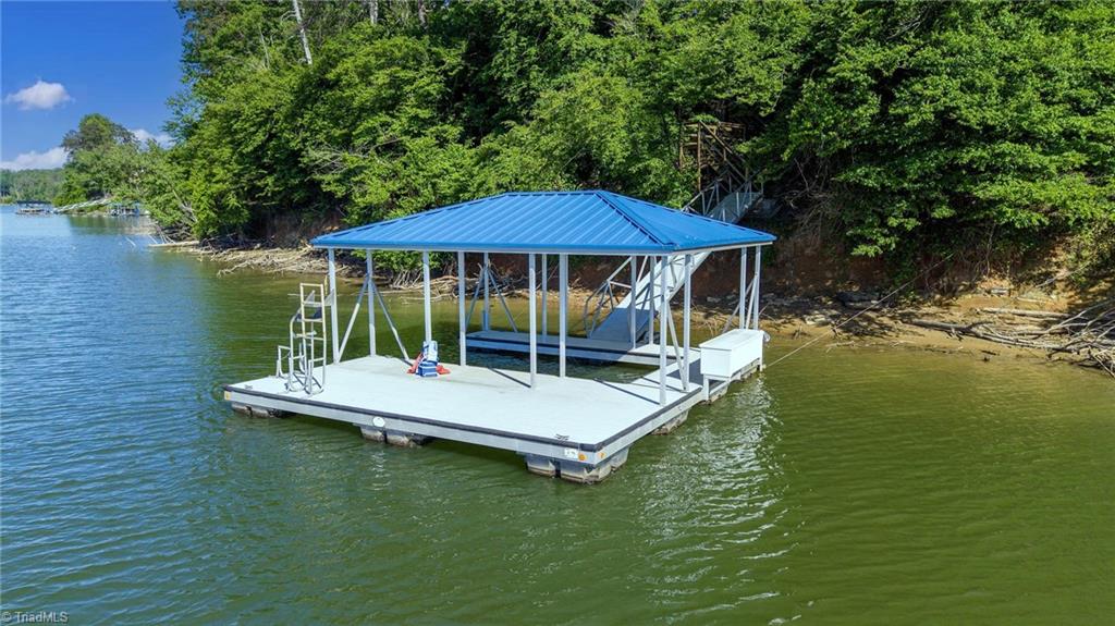 318 Heron Point Drive Property Photo 45