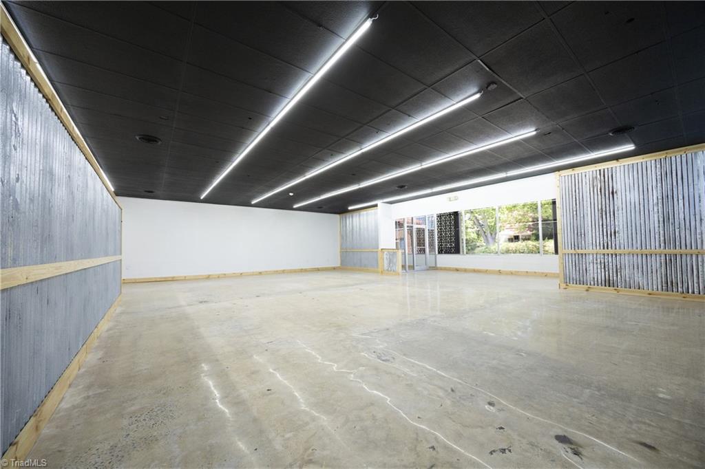 43 W Main Street Property Photo 10