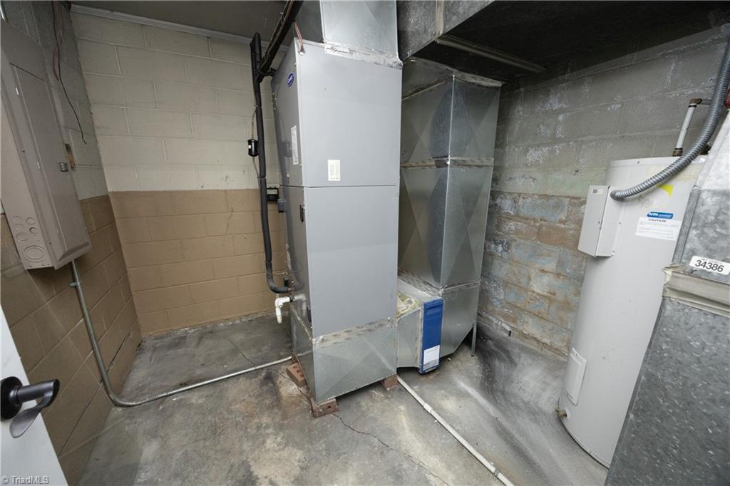 43 W Main Street Property Photo 22