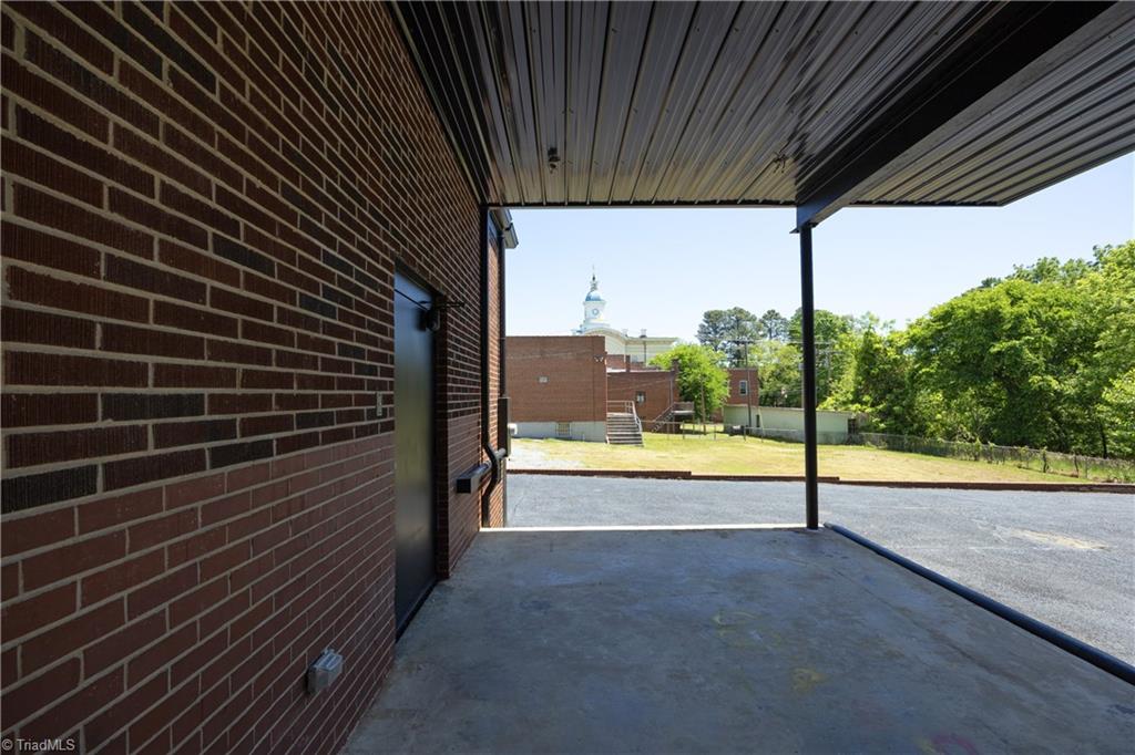 43 W Main Street Property Photo 24