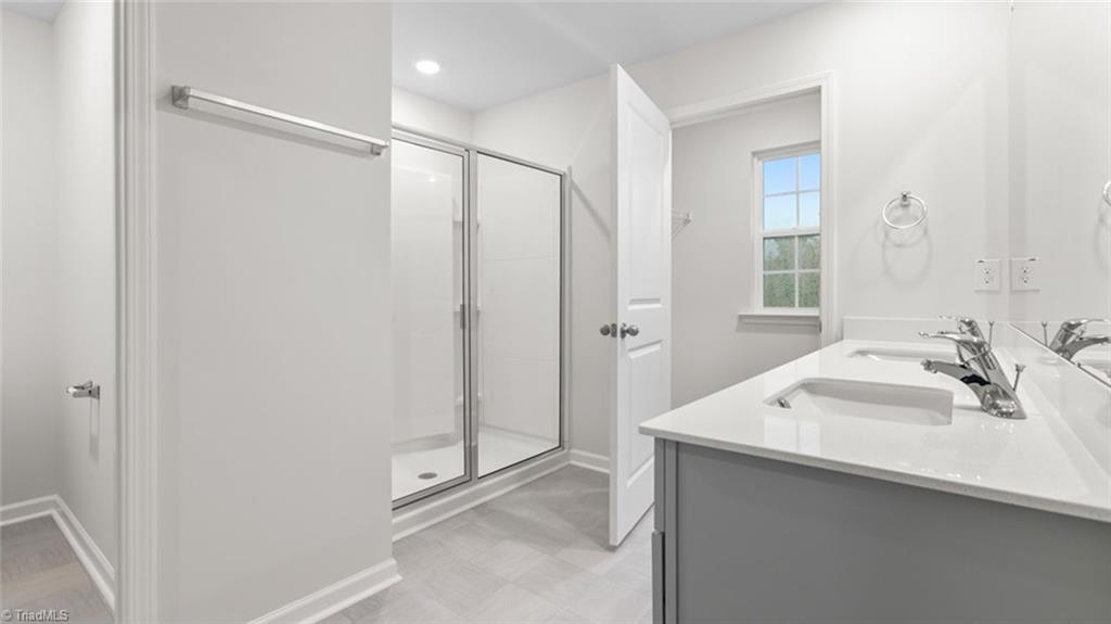 728 Bryson Boulevard Property Photo 21