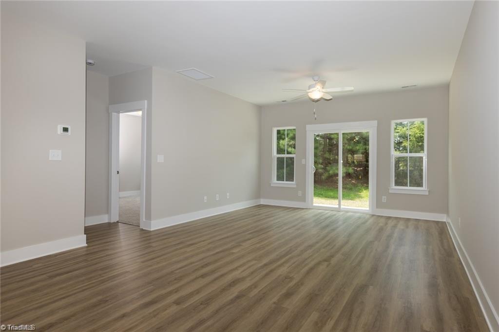 1739 Old Fields Boulevard Property Photo 6