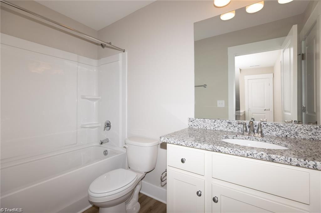 1739 Old Fields Boulevard Property Photo 20