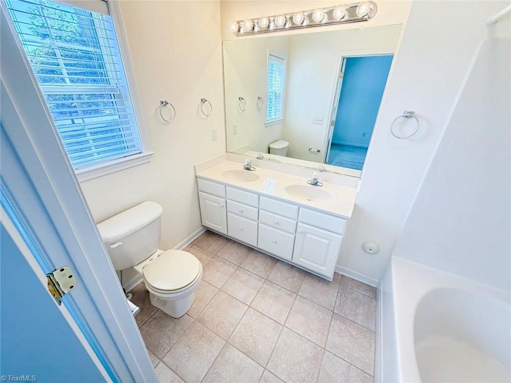 3710 Spanish Peak Drive # 2b Property Photo 8