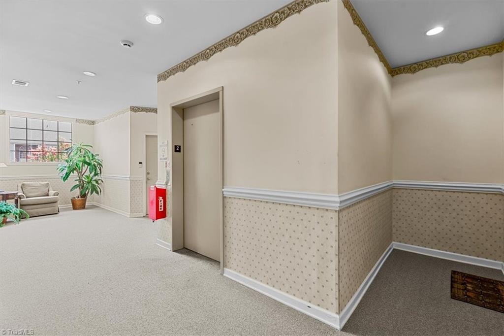 3710 Spanish Peak Drive # 2b Property Photo 14