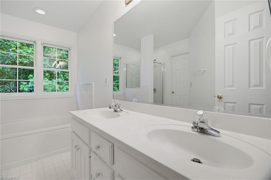 3113 Iron Gate Trail Property Photo 11