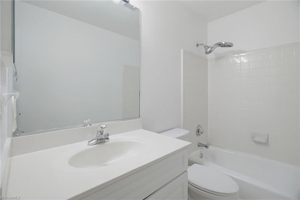 3113 Iron Gate Trail Property Photo 12