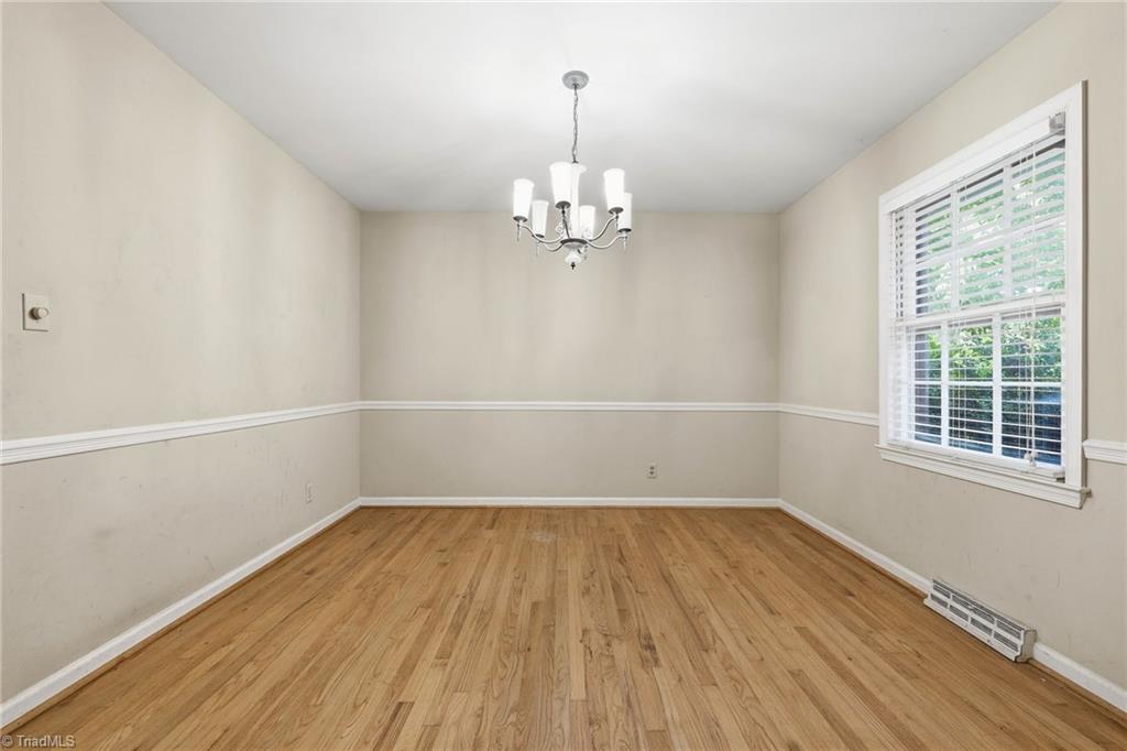 606 Leawood Drive Property Photo 7