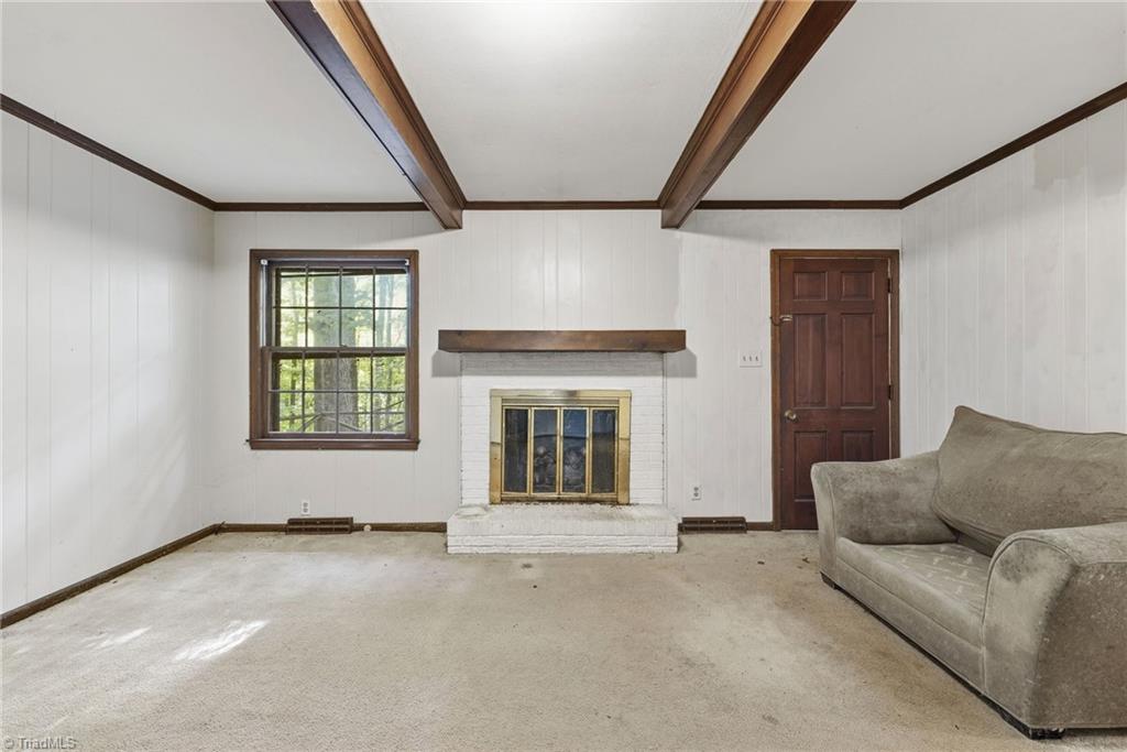 606 Leawood Drive Property Photo 10