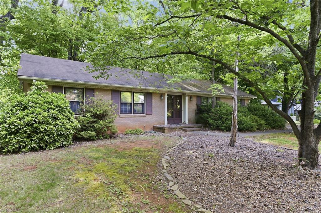 606 Leawood Drive Property Photo 12