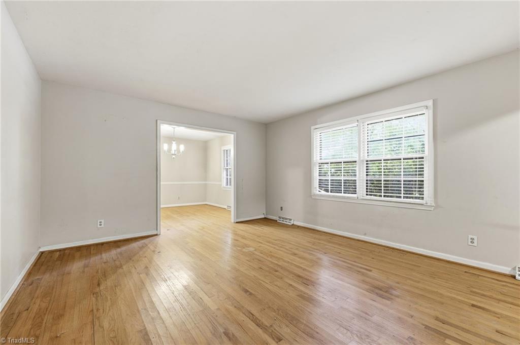 606 Leawood Drive Property Photo 15