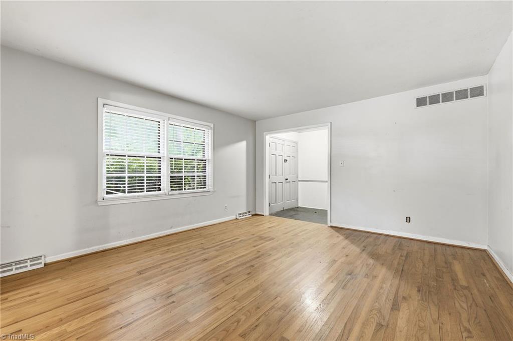 606 Leawood Drive Property Photo 16