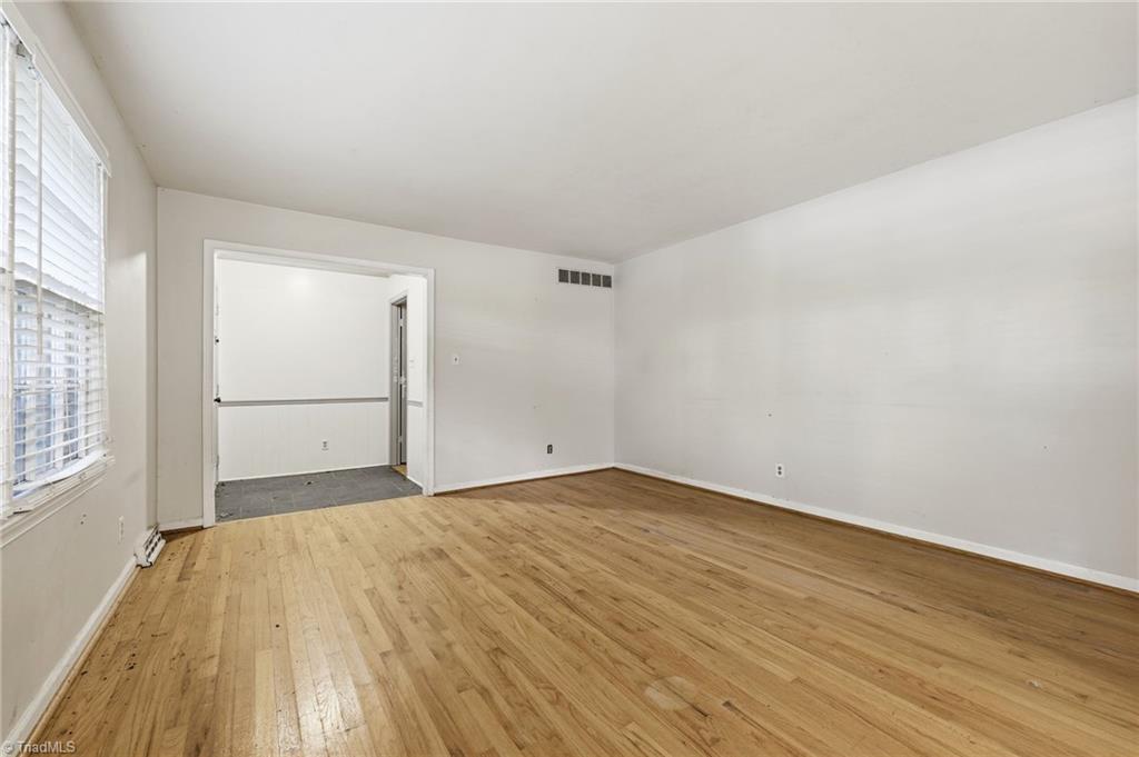 606 Leawood Drive Property Photo 17