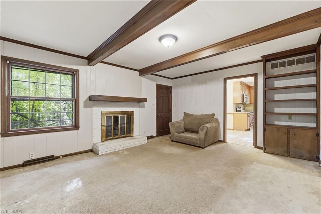 606 Leawood Drive Property Photo 22