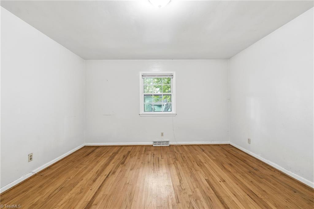 606 Leawood Drive Property Photo 26
