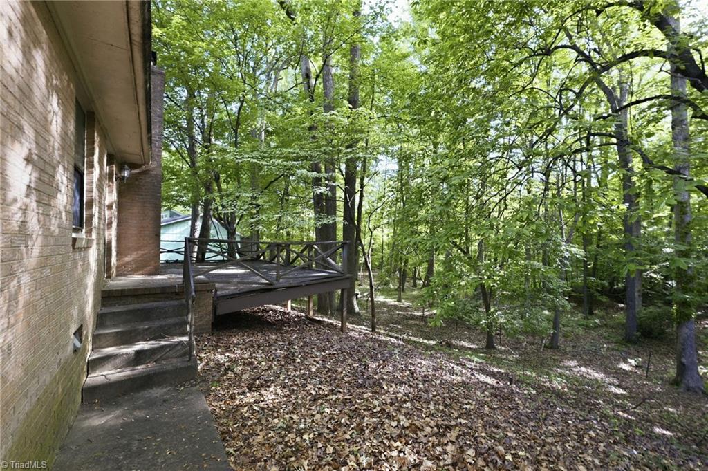 606 Leawood Drive Property Photo 32