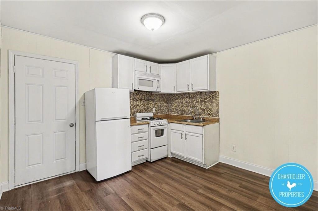 115 Florence Street # 7 Property Photo 4