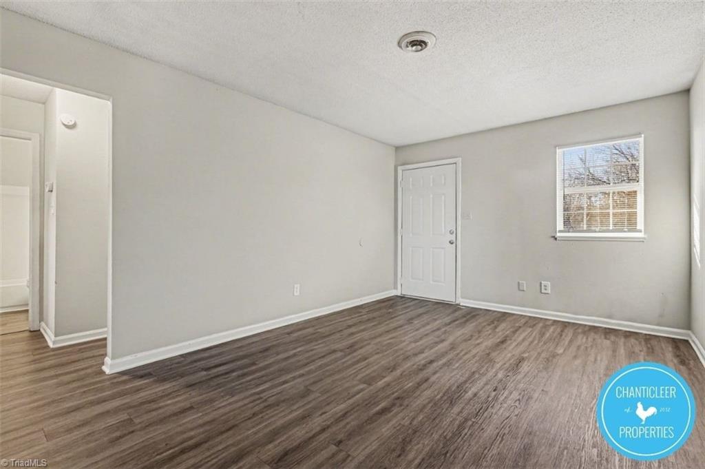 115 Florence Street # 7 Property Photo 12