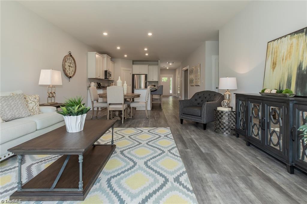 215 Cason Drive Property Photo 11