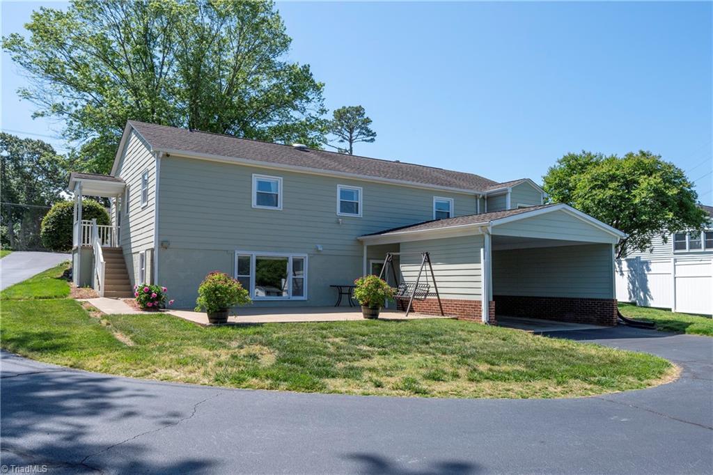 590 N Peace Haven Road Property Photo 25