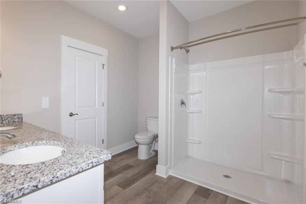 1737 Old Fields Boulevard Property Photo 18