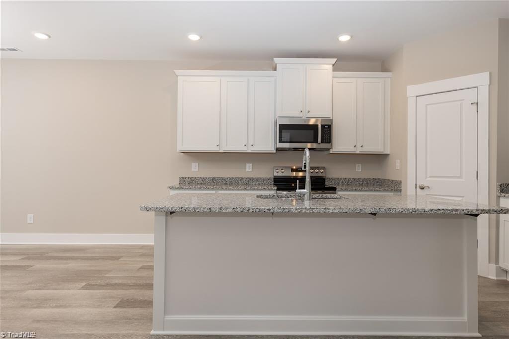 1737 Old Fields Boulevard Property Photo 22