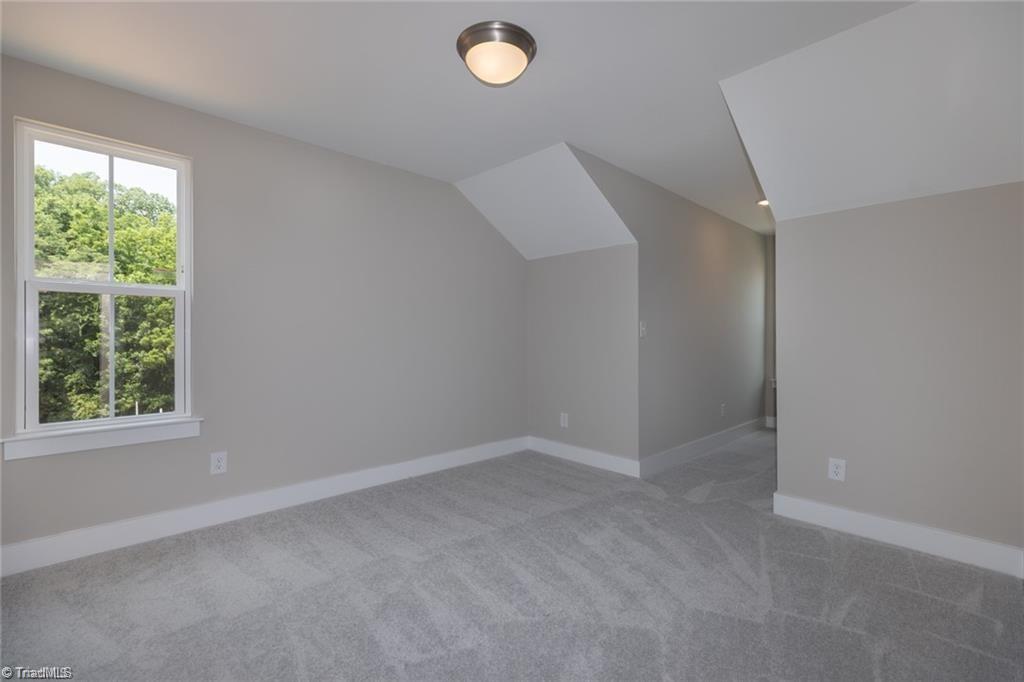 1737 Old Fields Boulevard Property Photo 23
