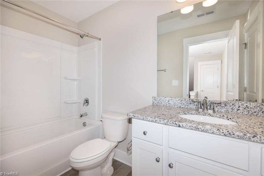 1737 Old Fields Boulevard Property Photo 29