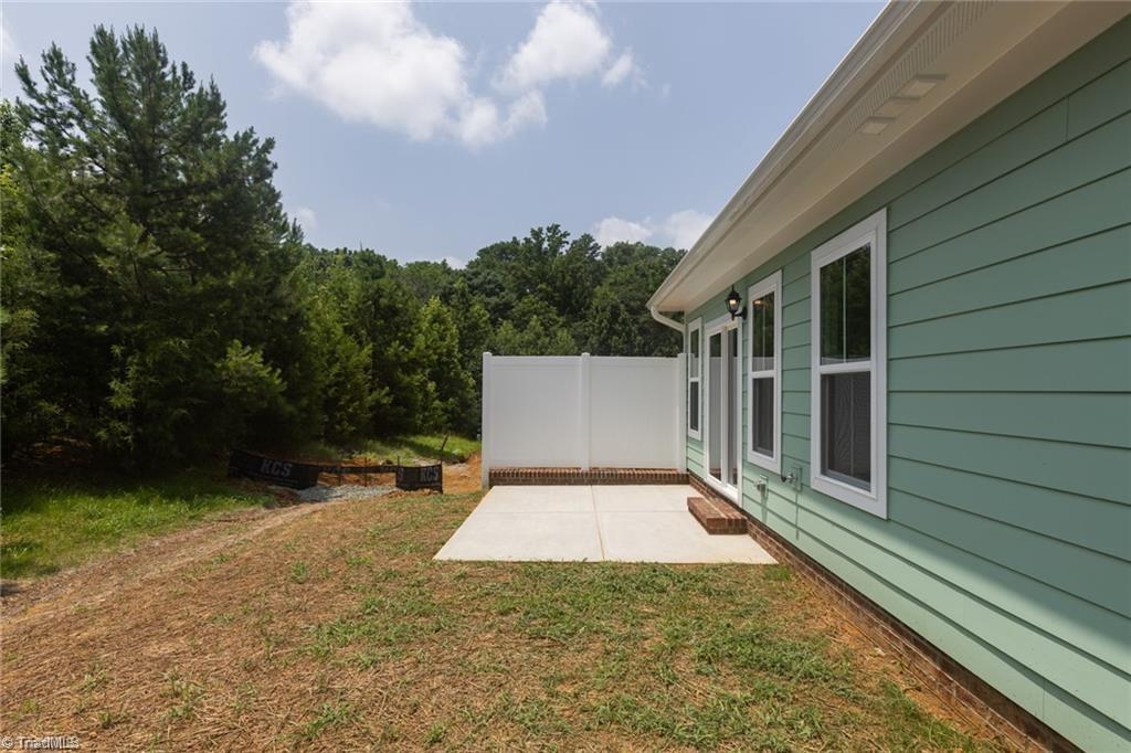 1737 Old Fields Boulevard Property Photo 34