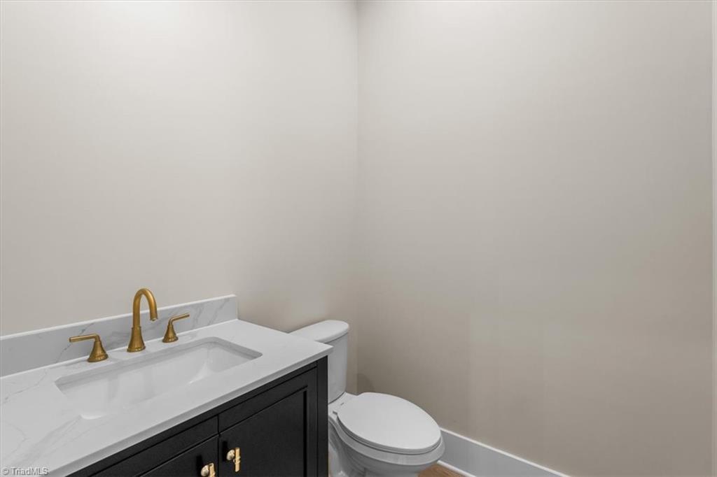 6099 Reynolda Trace Property Photo 32