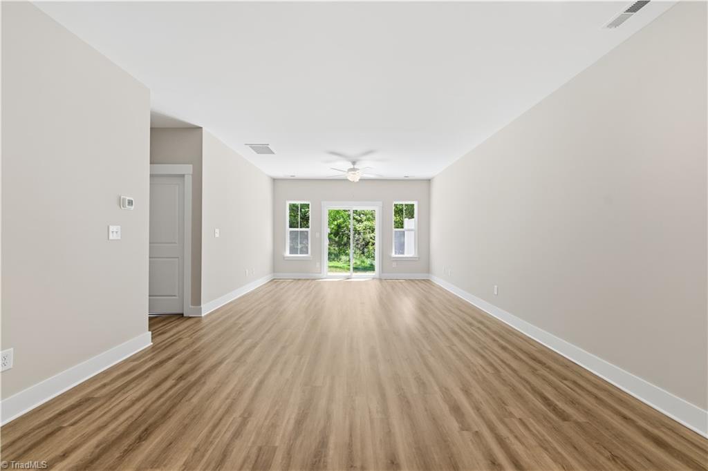 1727 Old Fields Boulevard Property Photo 13