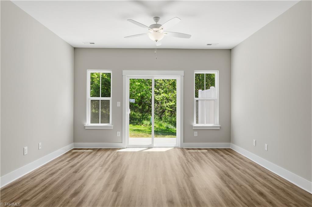 1727 Old Fields Boulevard Property Photo 18