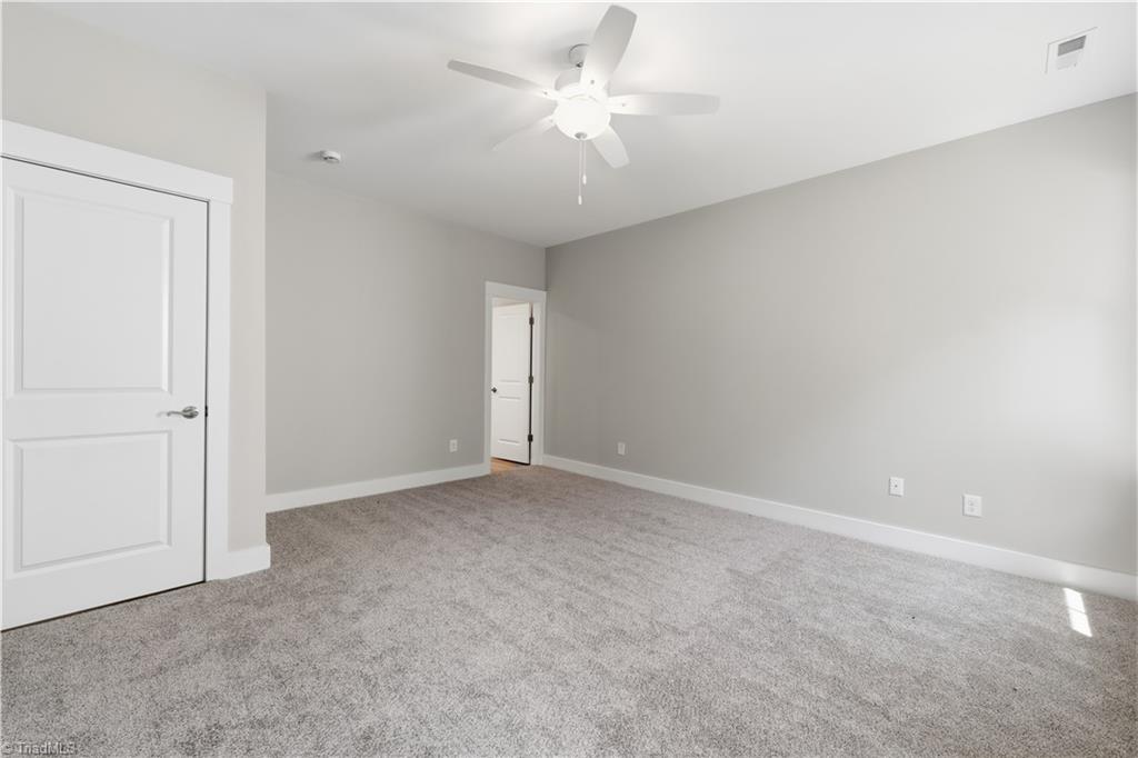 1727 Old Fields Boulevard Property Photo 24