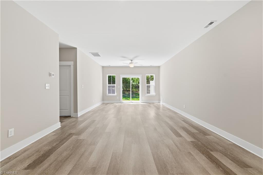 1731 Old Fields Boulevard Property Photo 13