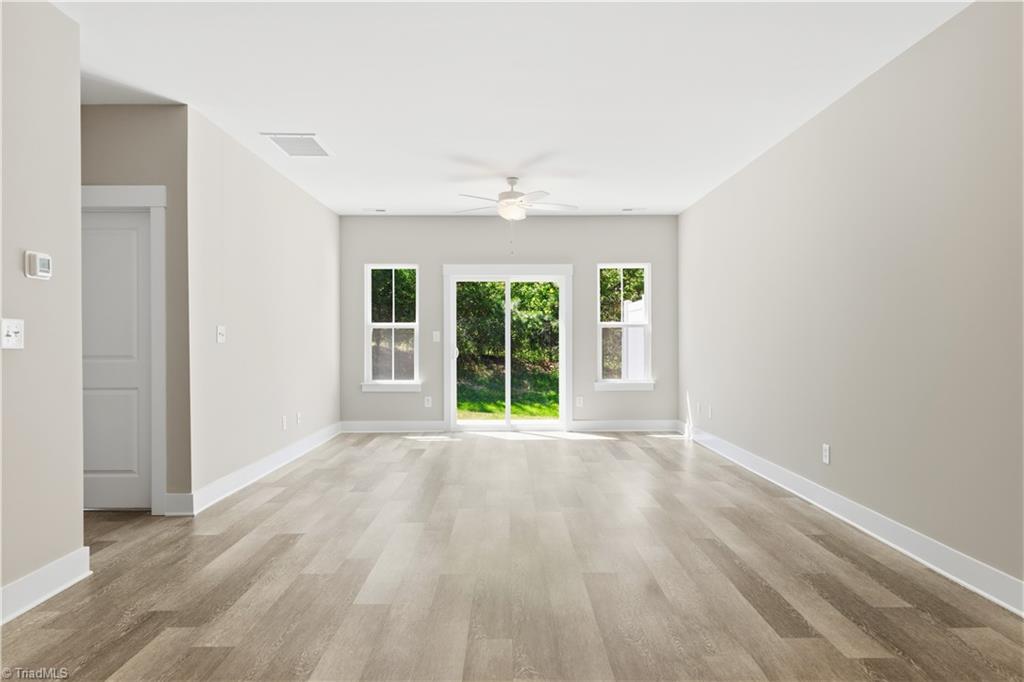 1731 Old Fields Boulevard Property Photo 14