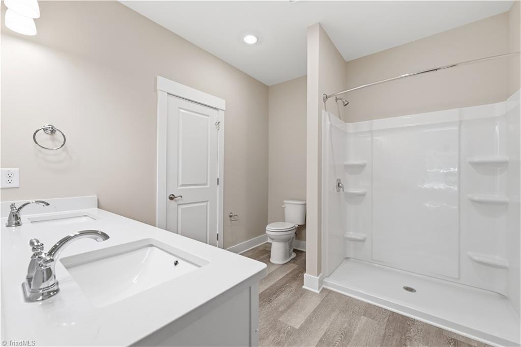 1731 Old Fields Boulevard Property Photo 22
