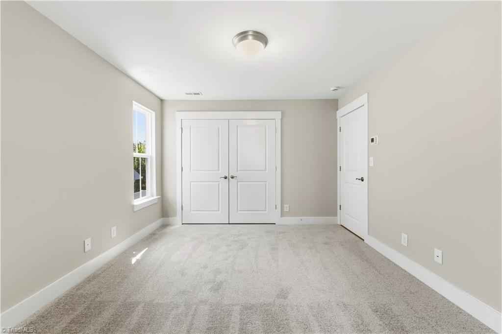 1731 Old Fields Boulevard Property Photo 30