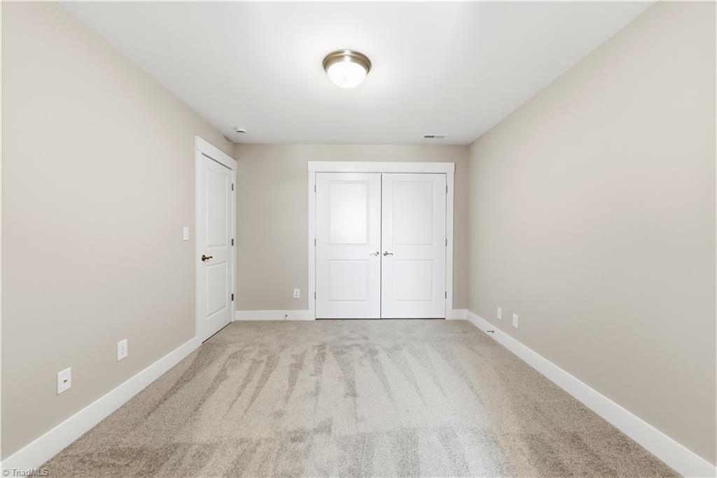 1731 Old Fields Boulevard Property Photo 33