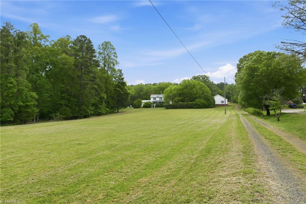 851 Case School Road Property Photo 3